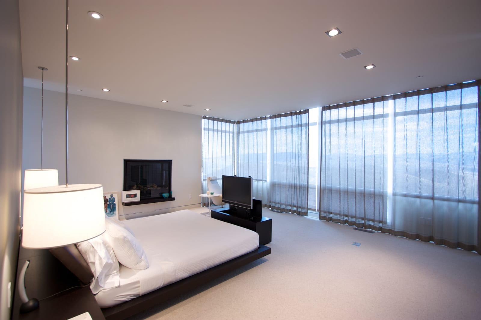 Bedroom smart home installation